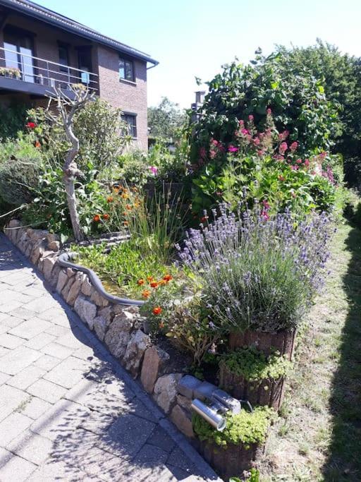 Studio Au jardin fleuri Verviers Extérieur photo